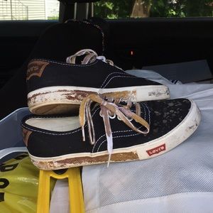 Upcycled by A:G Black & Bleach Levi Women’s Size 7